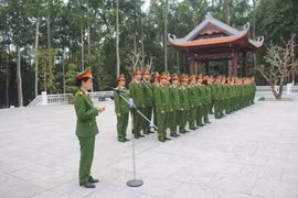 Dâng lên Bác những chiến công