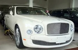 Ai là chủ đích thực của chiếc siêu xe Bentley màu trắng?