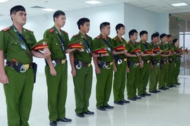 CSKV Hà Đông tranh tài