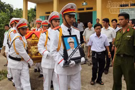 Đấu súng truy bắt toán người buôn ma túy, một chiến sỹ công an hy sinh 