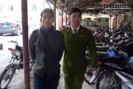 Nổi lòng tham, thợ sơn "cuỗm" Ipad của chủ