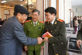 CATP Hà Nội gặp mặt, chúc tết cán bộ hưu trí qua các thời kỳ