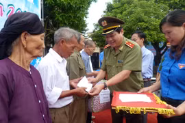 Sôi nổi ngày hội tình nguyện vì cộng đồng