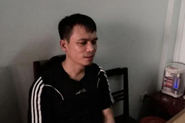 Khóa tay đối tượng truy nã đặc biệt nguy hiểm