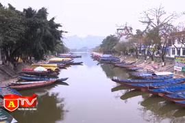 Công an huyện Mỹ Đức nỗ lực kiểm soát ngăn du khách đi lễ hội chùa Hương “chui”