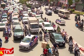 Tập trung xử lý hàng loạt “điểm nóng” ùn tắc giao thông