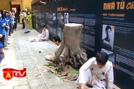 Ấn tượng trưng bày “Đứng lên và cất tiếng” tại Di tích nhà tù Hỏa Lò