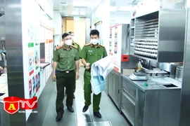 Kiểm tra công tác PCCC tại Trung tâm thương mại Vincom Nguyễn Chí Thanh 