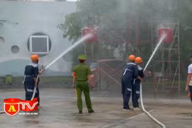 Nâng cao kỹ năng phòng cháy, chữa cháy cho lực lượng ở cơ sở