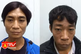 Tuần tra bắt giữ 2 đối tượng tàng trữ trái phép chất ma tuý