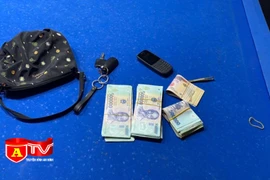 Triệt phá sới bạc, thu giữ trên 400 triệu đồng