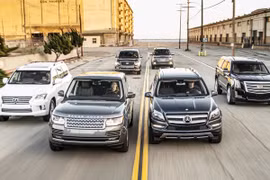 Vì sao Bộ Tài chính đề xuất chưa mua sắm tập trung ô tô công?