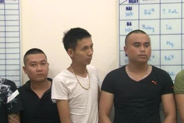 141 – CATP Hà Nội ngăn chặn một vụ đòi nợ bằng chất bẩn