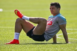 5 ngôi sao đang vật lộn với chấn thương để kịp dự World Cup