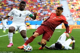 Ronaldo lập công… "đưa" tuyển Mỹ vào vòng trong cùng "xe tăng" Đức
