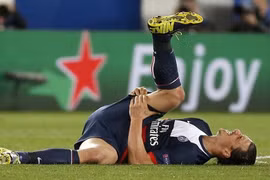 PSG đón tin buồn – Ibrahimovic lỡ trận lượt về với Chelsea