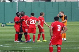 “Ngựa quen đường cũ”, Balotelli đòi “tẩn” trọng tài 