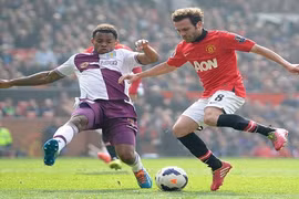 Ngược dòng đả bại Aston Villa, M.U tìm lại nụ cười