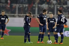 Thua “vỡ mặt” ở Hy Lạp, thầy trò David Moyes vẫn lạc quan