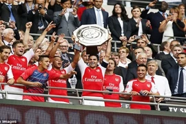 Hài hước với sự thật bóng đá Anh đang tự sát