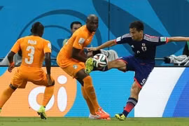 Nguồn cảm hứng Drogba giúp Bờ Biển Ngà ngược dòng đánh bại Nhật Bản 