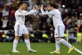 Ancelotti hứa hẹn “song sát” Ronaldo – Bale tỏa sáng trong trận lượt về