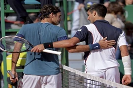 Djokovic tiếc nuối, Federer hân hoan với trận chung kết toàn Thụy Sĩ