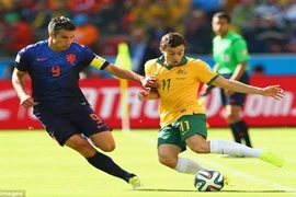 Hà Lan nhọc nhằn giành 3 điểm trước Australia