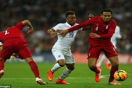 Sao trẻ tuyển Anh sành điệu cùng trào lưu giày thêu tại World Cup 2014