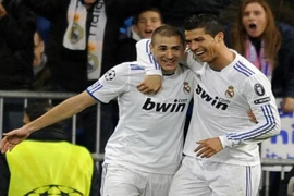 Real “lộ” đội hình chính thức trận siêu kinh điển