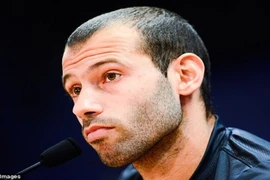 Hậu vệ Barca thừa nhận bị ám ảnh bởi tiền đạo mới trở lại bên phía Man City