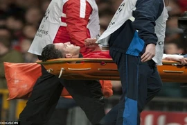 “Siêu Percy” dính chấn thương nhẹ, David Moyes thở phào