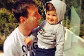 “Hậu phương” vững chắc ủng hộ Messi trước thềm El Clasico 