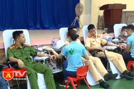 Lan toả hành trình "Giọt máu nghĩa tình vì đồng đội thân yêu"