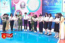 Lá chắn không gian mạng và tuổi hoa học đường quận Cầu Giấy