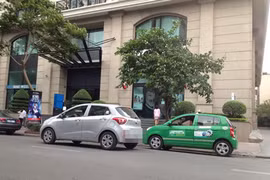 Taxi Online - ai được lợi?