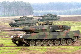 Báo Đức thừa nhận xe tăng Leopard 2 không thể chống lại xe tăng Nga