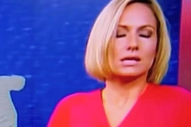 MC ngất xỉu trên sóng truyền hình trực tiếp