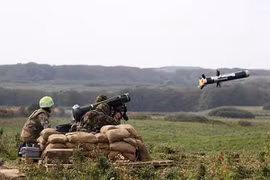 Mỹ phê chuẩn thỏa thuận bán 350 tên lửa điều khiển cho Estonia