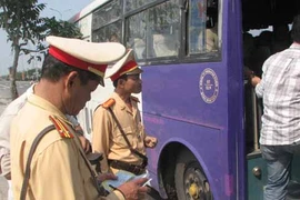 Mở đợt cao điểm xử lý xe khách vi phạm trong dịp Tết