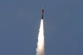 Israel biên chế Arrow 3, tên lửa đánh chặn mục tiêu ngoài vũ trụ