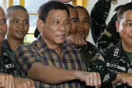 Tổng thống Duterte thừa nhận họ hàng có thể đã gia nhập IS