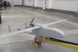 IS tuyên bố bắn rơi máy bay không người lái của Nga