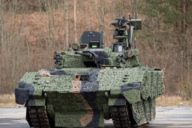 Lo Nga, Anh thành lập 2 lữ đoàn thiết giáp cơ động