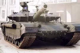 Nga trình làng phiên bản mới của xe tăng T-90
