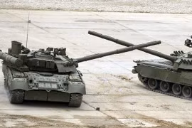 Quân đoàn xe tăng cận vệ số 1 Nga tăng cường hàng loạt T-72B3