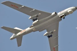 Nhật Bản giật mình phát hiện 6 oanh tạc cơ H-6K tiếp cận đảo Tsushima