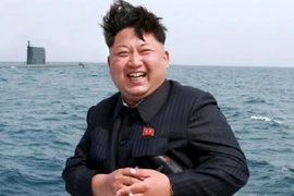 Ông Kim Jong-Un chi "tiền tấn" xây tượng đài bản thân?