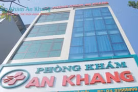 Đình chỉ bác sĩ Trung Quốc chuyên khoa ngoại khám… y học cổ truyền