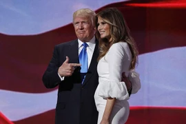 Phu nhân Donald Trump "ghi điểm" nhờ gu thời trang 